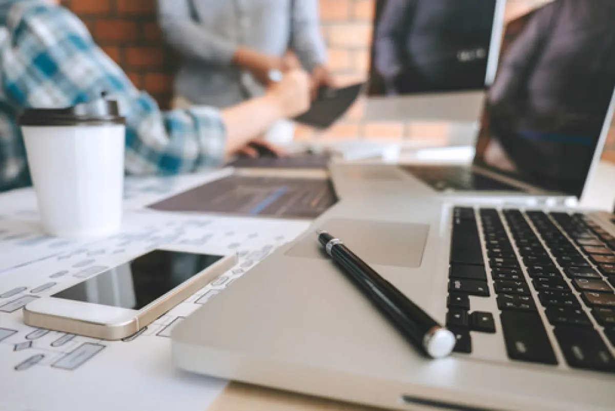 Business Performance, Data & AI